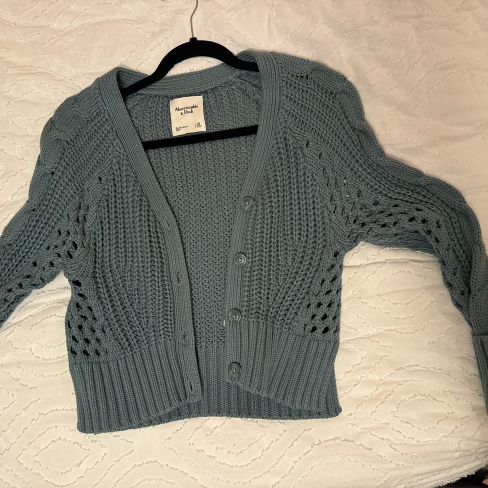 Abercrombie, dull blue cardigan